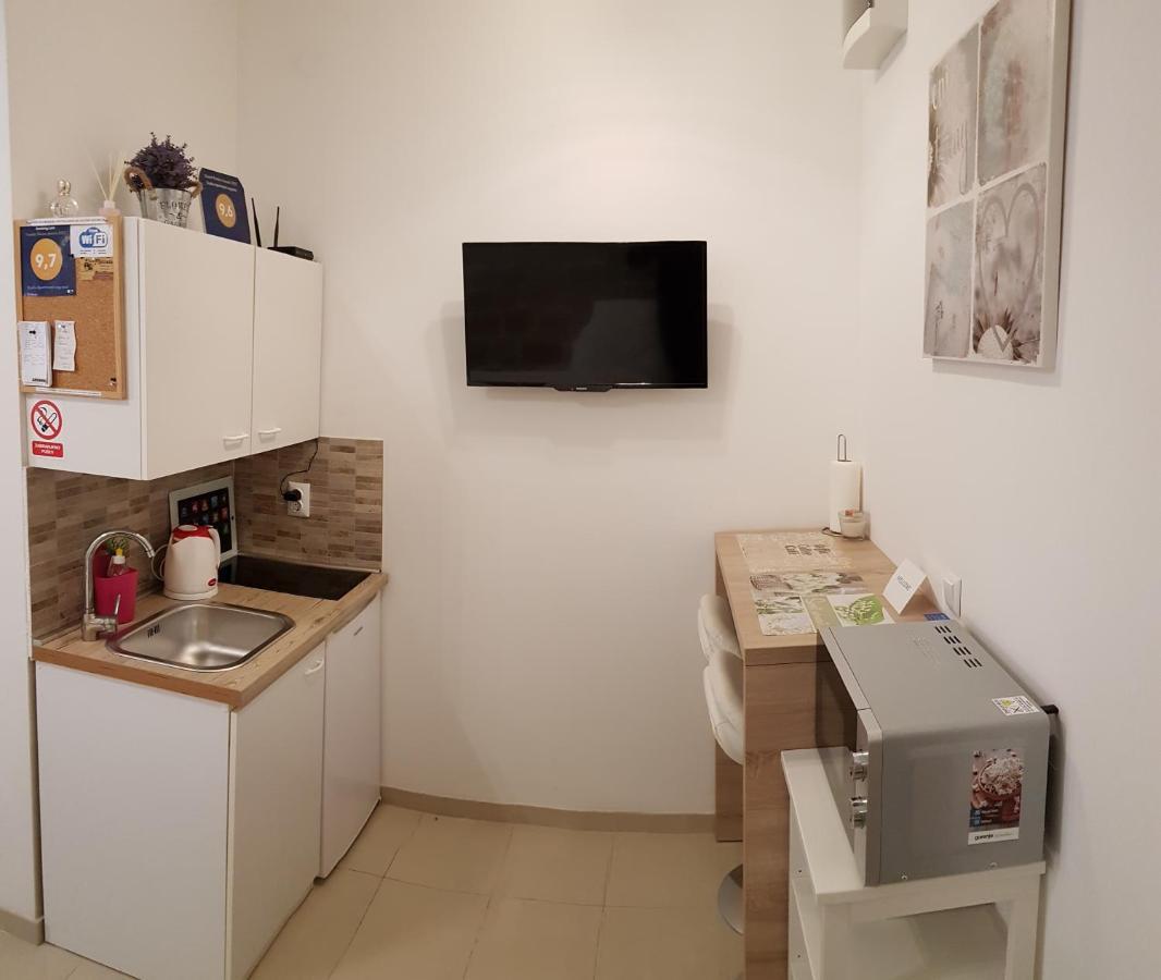 Studio Apartment Legcevic Kaštela Екстериор снимка