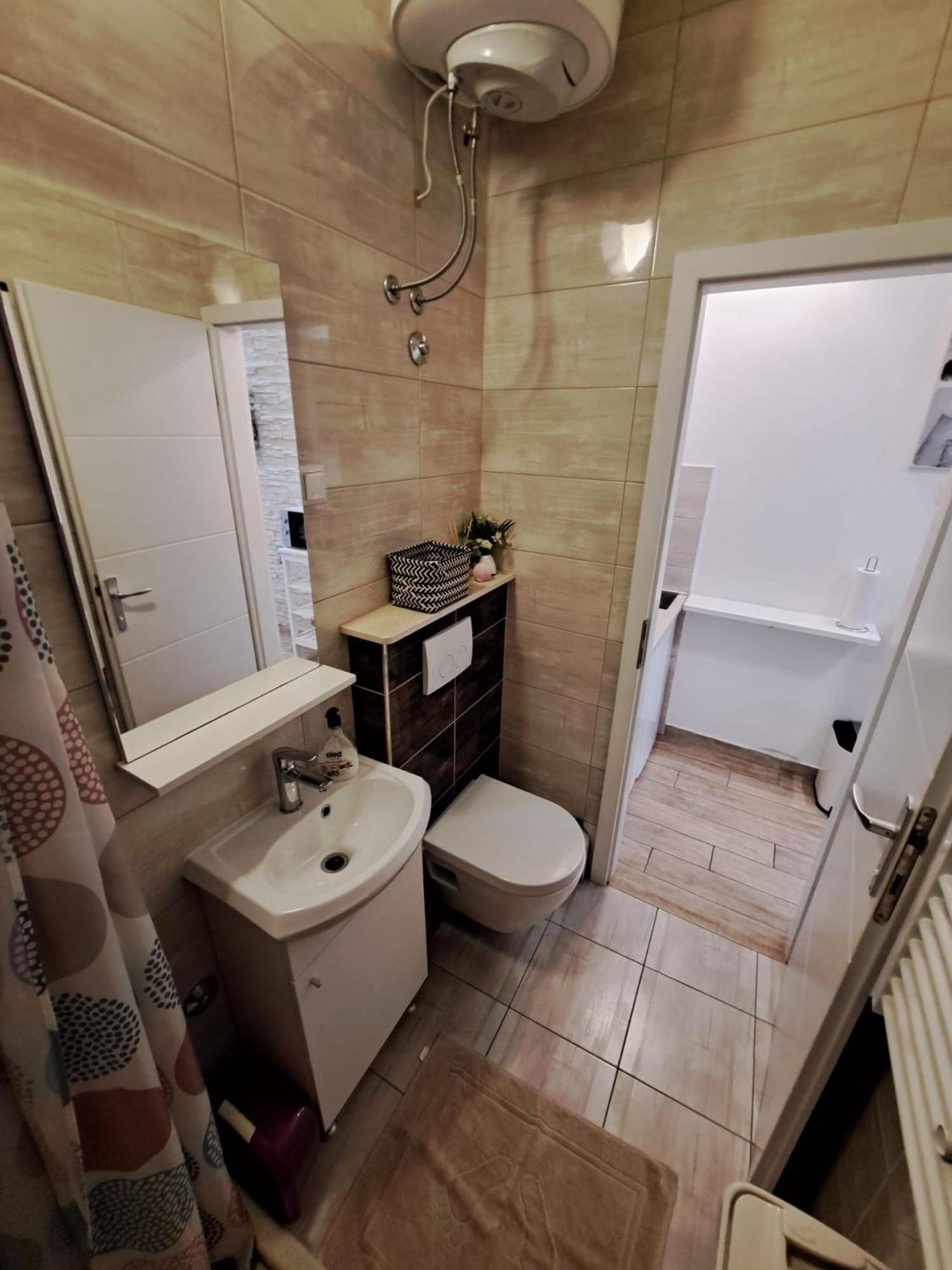 Studio Apartment Legcevic Kaštela Екстериор снимка