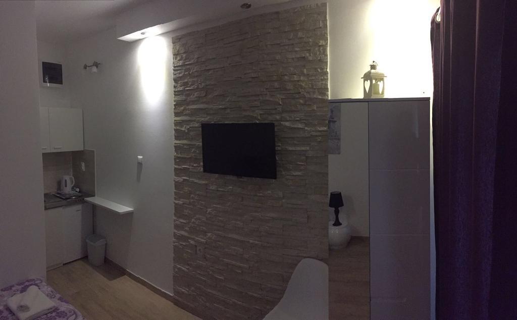 Studio Apartment Legcevic Kaštela Екстериор снимка