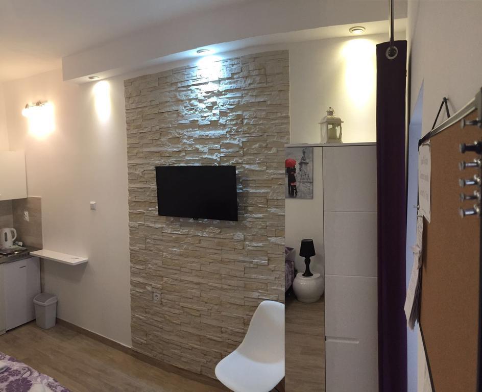 Studio Apartment Legcevic Kaštela Екстериор снимка