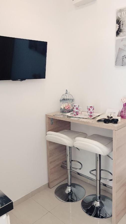 Studio Apartment Legcevic Kaštela Екстериор снимка