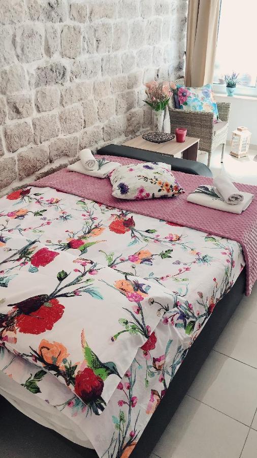 Studio Apartment Legcevic Kaštela Екстериор снимка