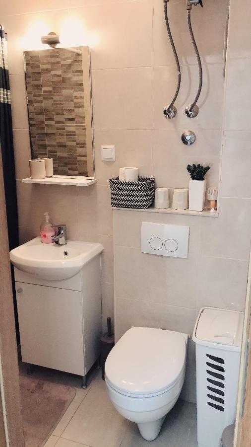 Studio Apartment Legcevic Kaštela Екстериор снимка